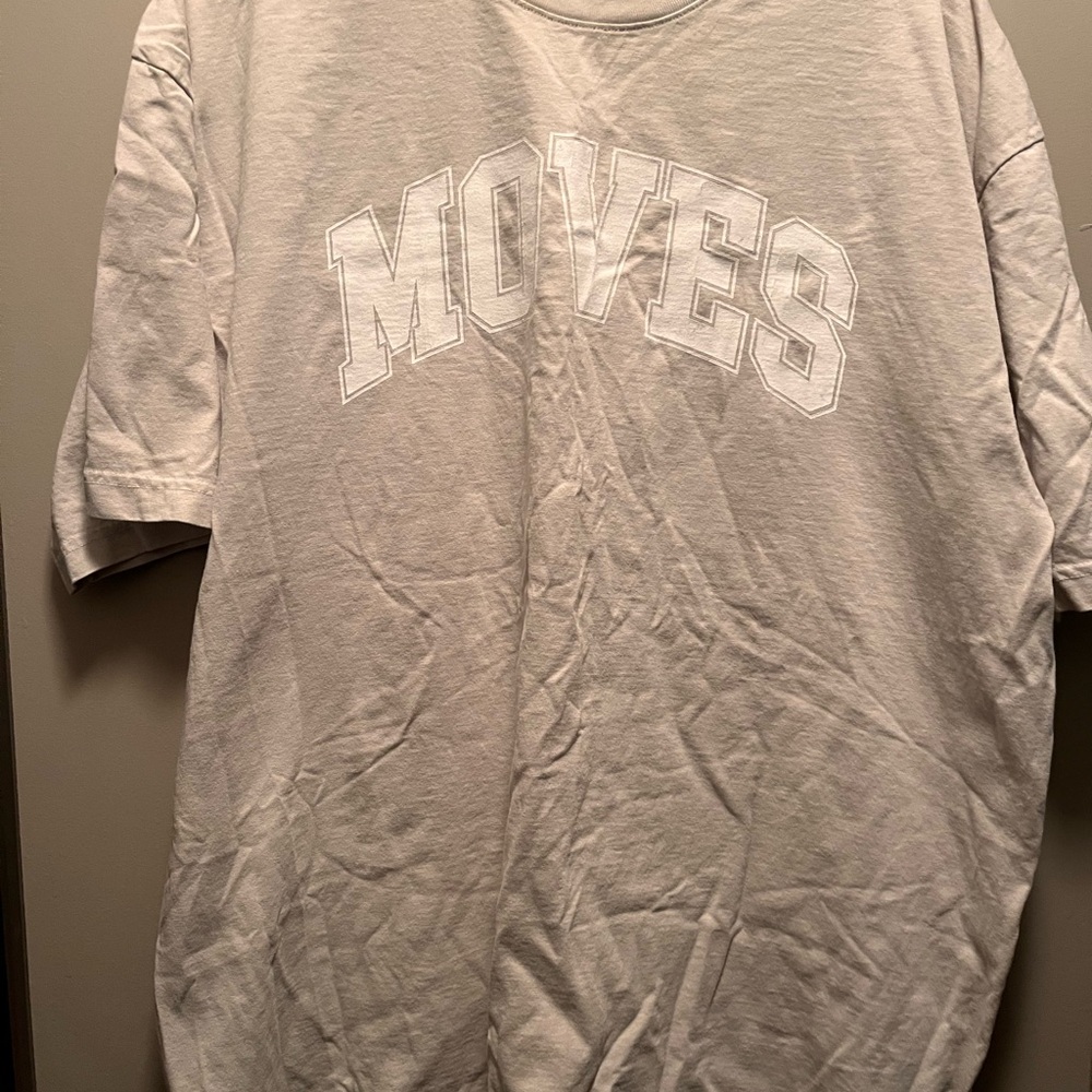 BuffBunny Gray Short Sleeve Tee